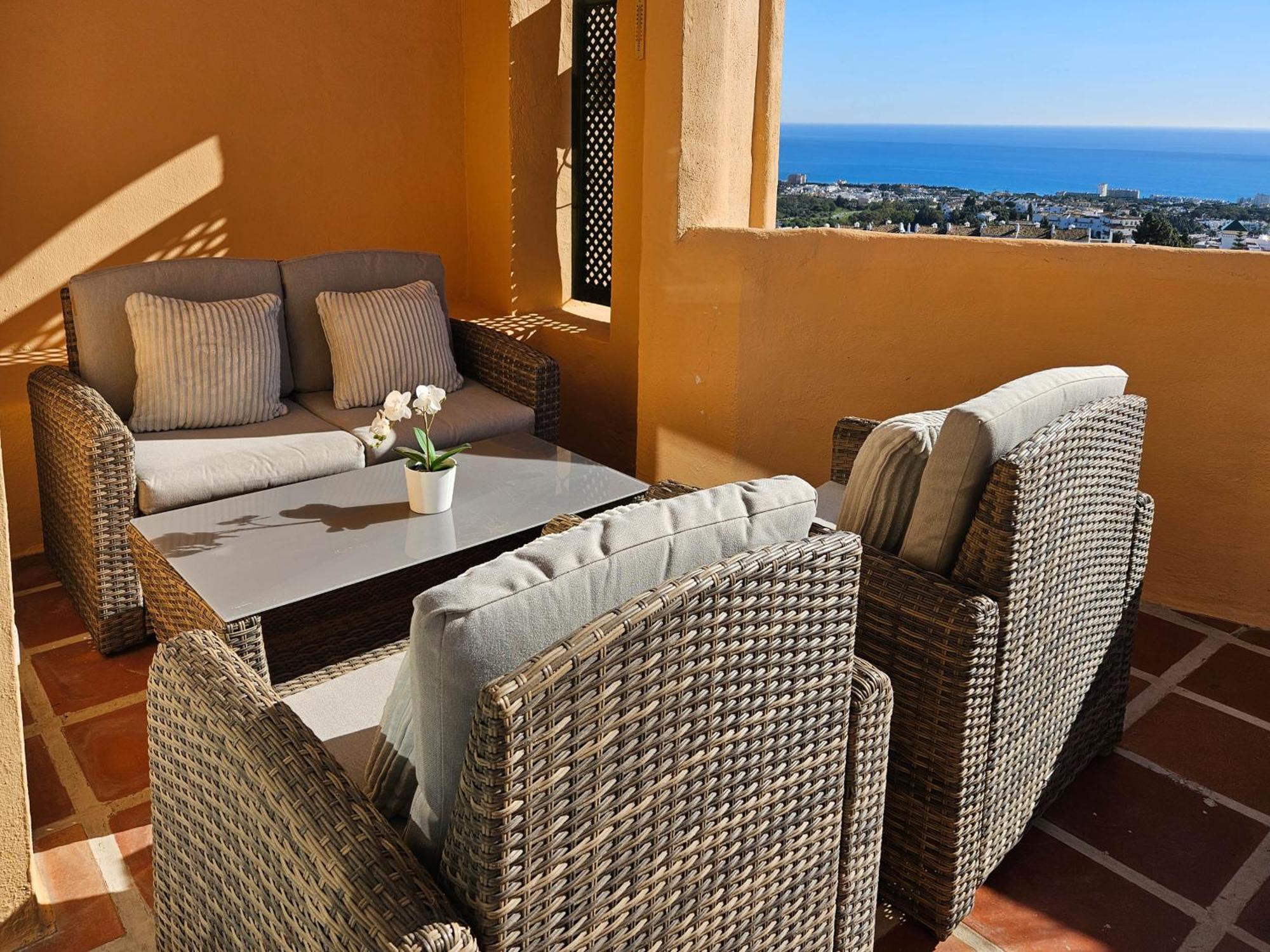 3 Bedroom Penthouse Apartment In Calahonda MIJAS COSTA Exterior foto